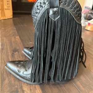 Women’s Dingo cowboy boots 7.5